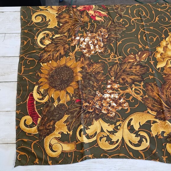 Vintage Chanel Paris Silk Scarf Classic Quiet Luxury Old Money Sunflowers - Picture 9 of 16